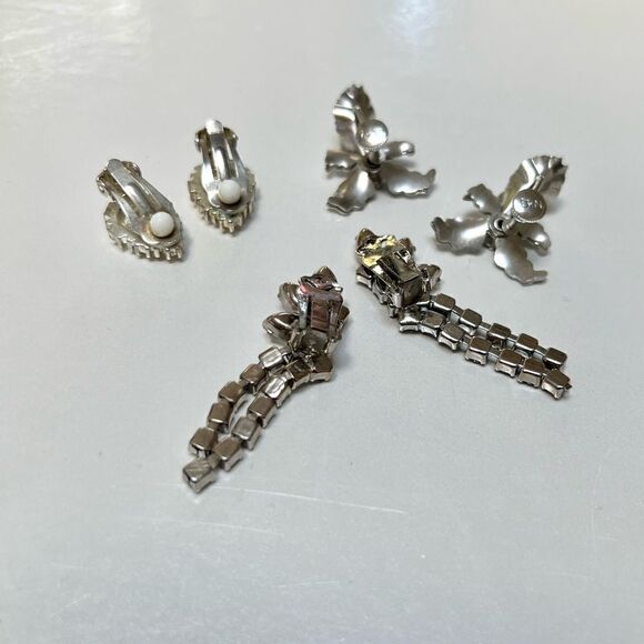 3 Piece Lot Vintage 1950s / 1960s Gorgeous Rhinestone Silver Clip Earrings - Picture 8 of 9
